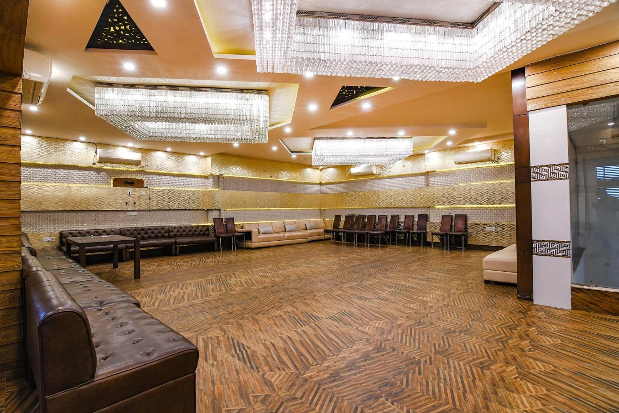 Fabhotel Prime Ivory Inn - Park Circus Колката Екстериор снимка