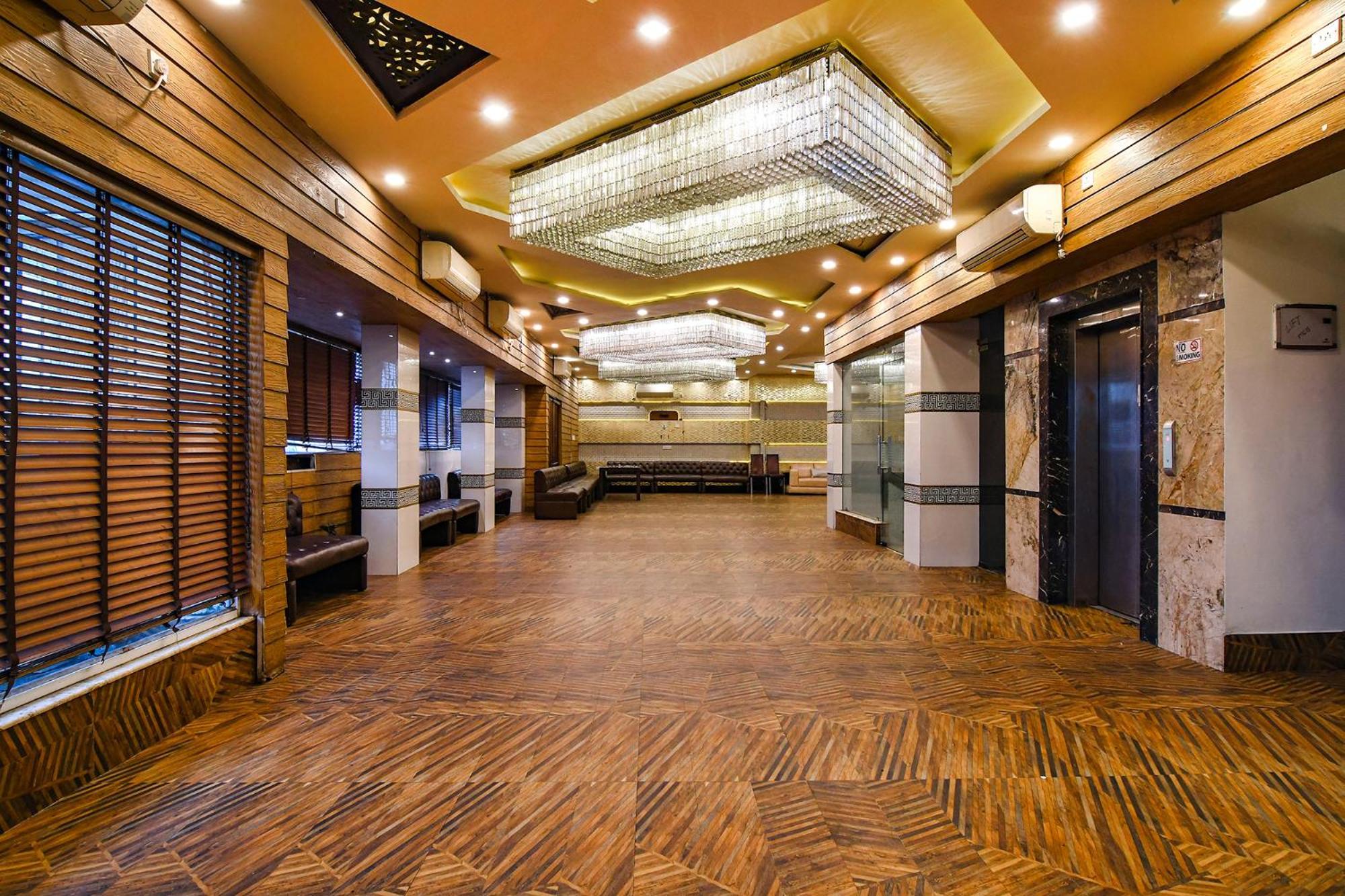 Fabhotel Prime Ivory Inn - Park Circus Колката Екстериор снимка