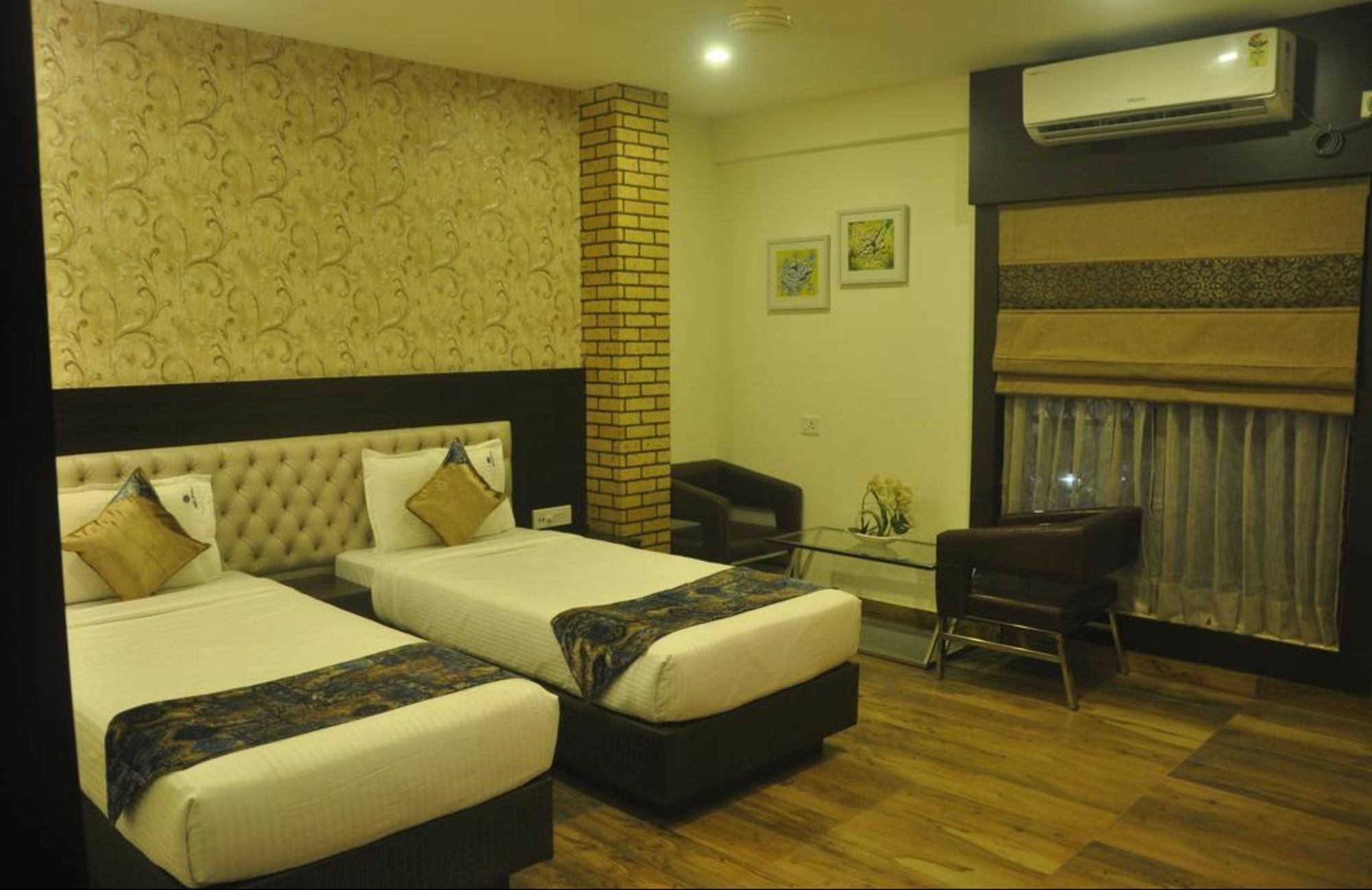 Fabhotel Prime Ivory Inn - Park Circus Колката Екстериор снимка